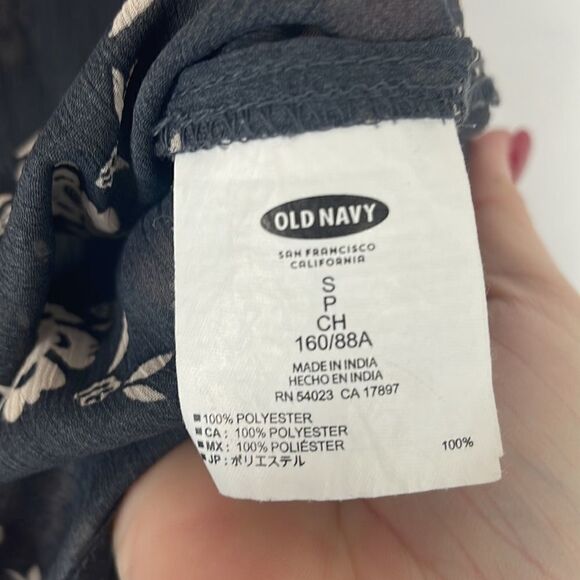 Old Navy Sheer Layering Blouse Size Small - Picture 3 of 6
